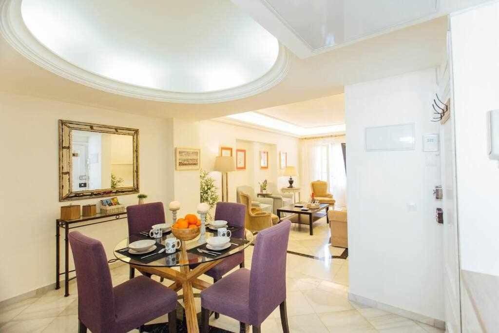 Apartamento Boutique Abades Sevilla Bagian luar foto